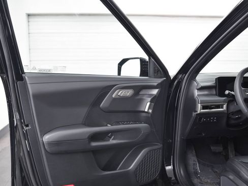 New 2027 Kia Telluride S image 9