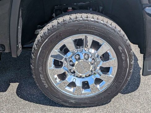 Used 2016 GMC Sierra 2500 Denali AWD/4WD image 12