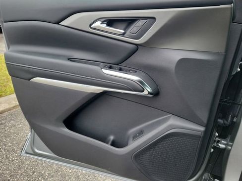 New 2026 Chevrolet Traverse LT w/ Driver Confidence Package image 18