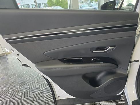 Used 2024 Hyundai Tucson Limited image 37