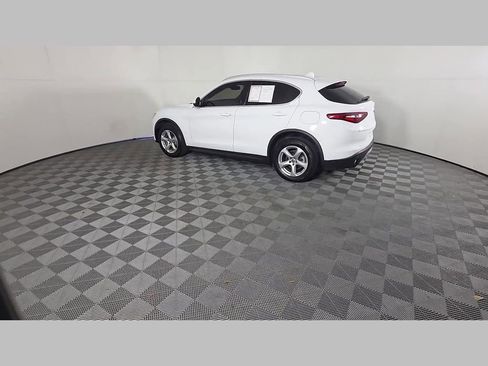 Used 2020 Alfa Romeo Stelvio image 46