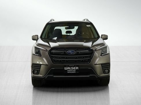 Used 2024 Subaru Forester Limited image 8