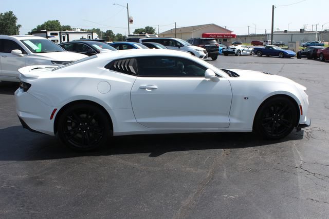 Used 2021 Chevrolet Camaro SS RWD image 15