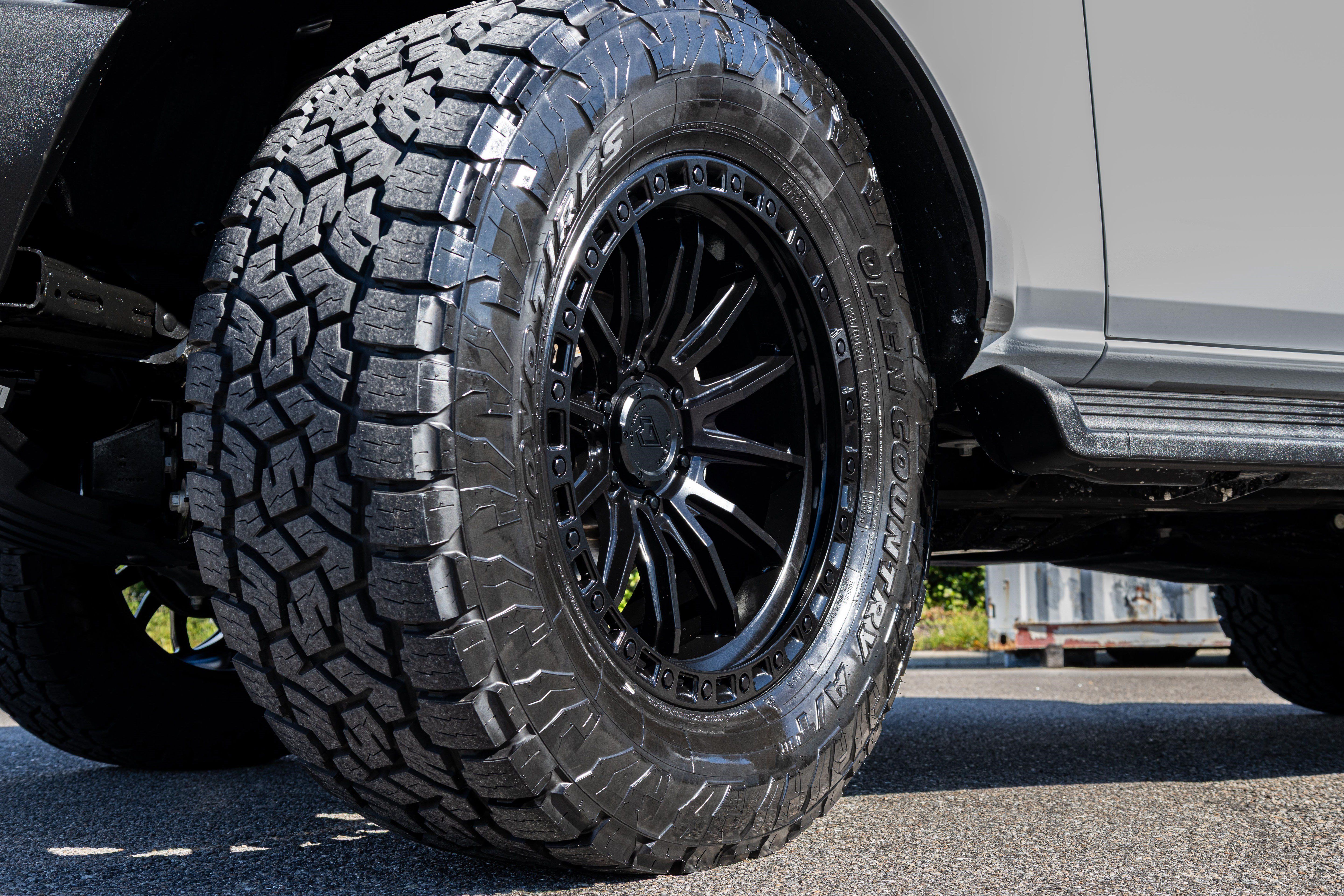 Used 2026 Ford Bronco Outer Banks AWD/4WD image 23