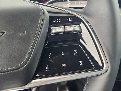 New 2026 Cadillac Lyriq V image 24