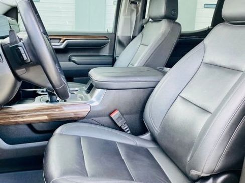 Used 2023 Chevrolet Silverado 1500 RST image 11