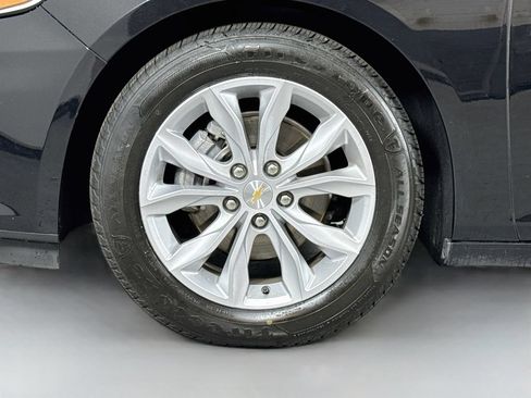 Used 2023 Chevrolet Malibu LT w/ Driver Confidence Package FWD image 9