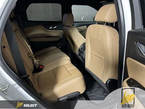 Used 2019 Chevrolet Blazer Premier w/ Sun and Wheels Package AWD/4WD image 23