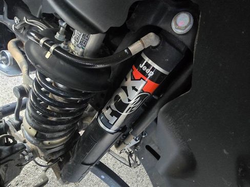 Used 2022 Jeep Gladiator Mojave image 32