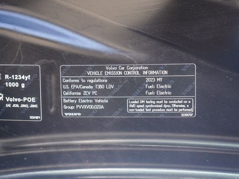 Used 2023 Volvo C40 P8 Recharge Ultimate AWD/4WD image 28