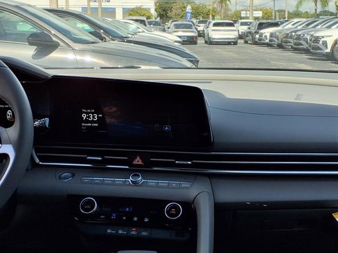 New 2025 Hyundai Elantra SEL w/ Cargo Package image 16