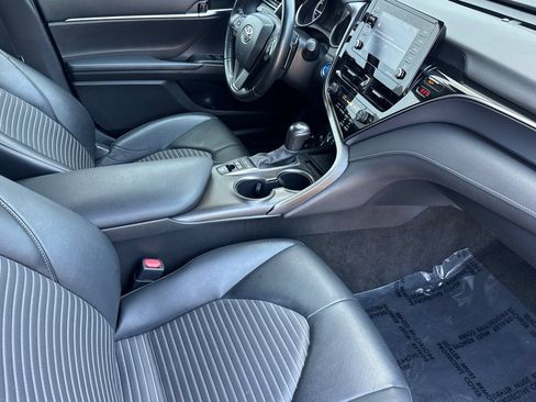 Certified 2022 Toyota Camry SE FWD image 21