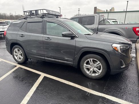 Used 2019 GMC Terrain SLE w/ Driver Convenience Package image 1
