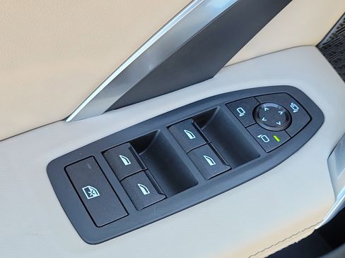 Used 2025 BMW X1 xDrive28i w/ Convenience Package image 20