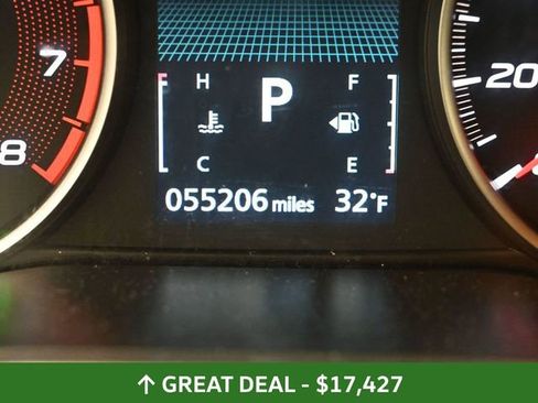 Used 2024 Mitsubishi Eclipse Cross SE image 38