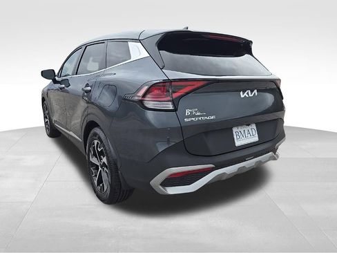Used 2023 Kia Sportage EX image 11