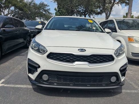 Used 2020 Kia Forte LXS FWD image 3