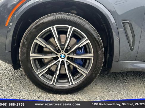 Used 2019 BMW X5 xDrive50i w/ M Sport Package AWD/4WD image 10