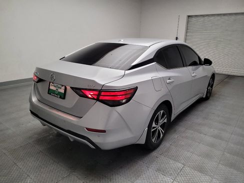 Used 2021 Nissan Sentra SV FWD image 9