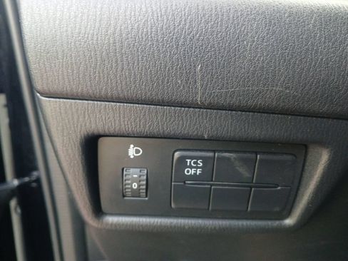 Used 2018 MAZDA CX-5 Sport FWD image 17