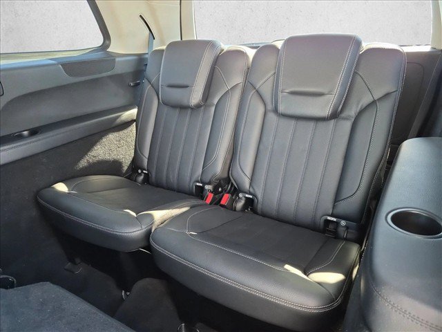 Used 2016 Mercedes-Benz GL 450 4MATIC image 20