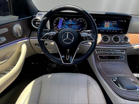 Used 2022 Mercedes-Benz E 350 Sedan image 8