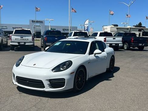 Used 2016 Porsche Panamera GTS AWD/4WD image 8