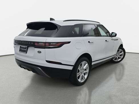 Used 2023 Land Rover Range Rover Velar R-Dynamic S image 5