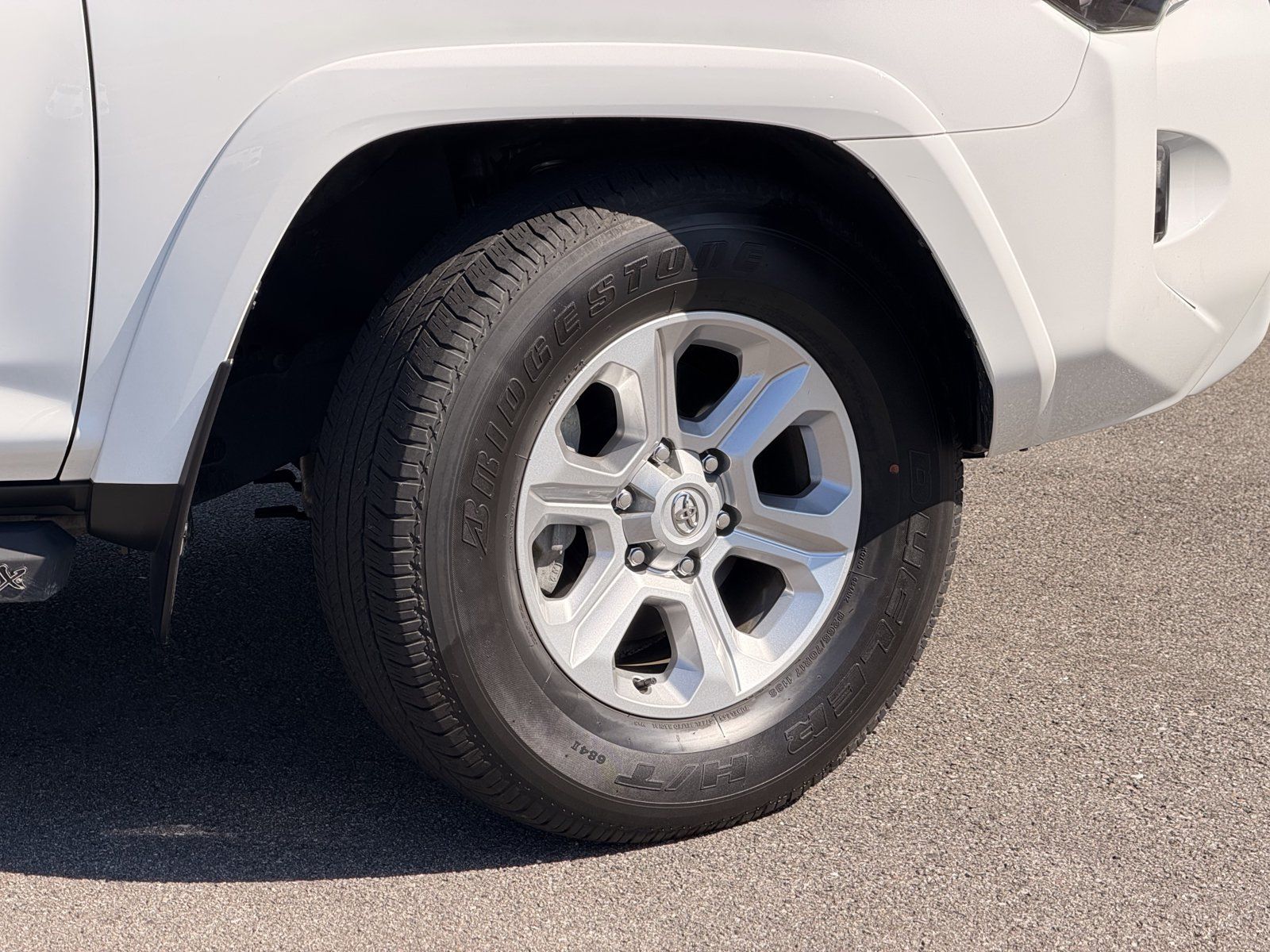 Used 2022 Toyota 4Runner SR5 RWD image 5