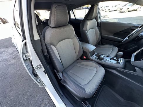 Used 2024 Subaru Crosstrek 2.0i Premium image 15