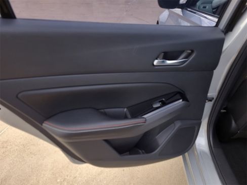 Certified 2023 Nissan Altima 2.5 SR w/ SR Premium Package image 13