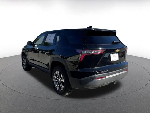 Used 2025 Chevrolet Equinox LT image 11