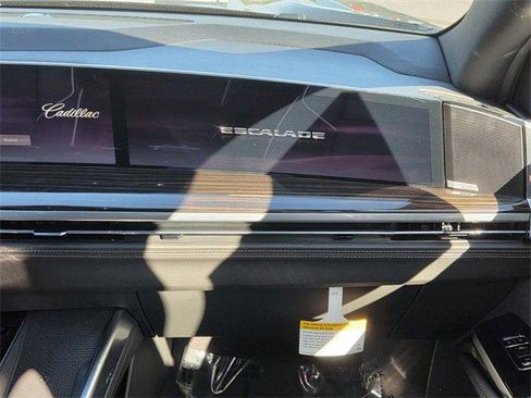 New 2026 Cadillac Escalade Luxury image 20