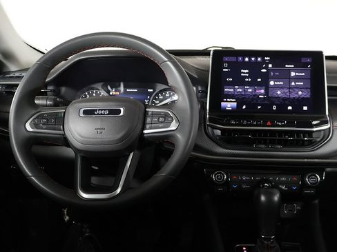 Used 2022 Jeep Compass Trailhawk w/ Sun and Sound Group image 30