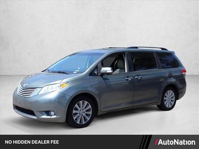 Used 2013 Toyota Sienna Limited w/ Premium Pkg