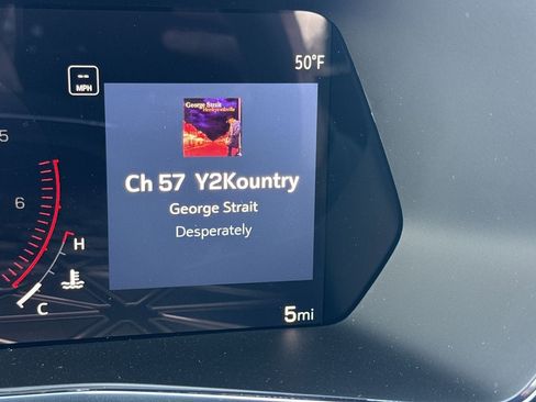 New 2025 GMC Canyon Elevation w/ Convenience Package image 46