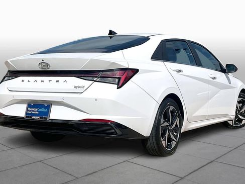 Certified 2021 Hyundai Elantra Limited w/ Cargo Package image 13