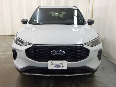 New 2025 Ford Escape ST-Line w/ Tech Pack #1 image 9