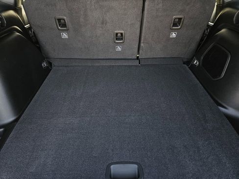New 2026 Jeep Grand Cherokee Limited RWD image 10