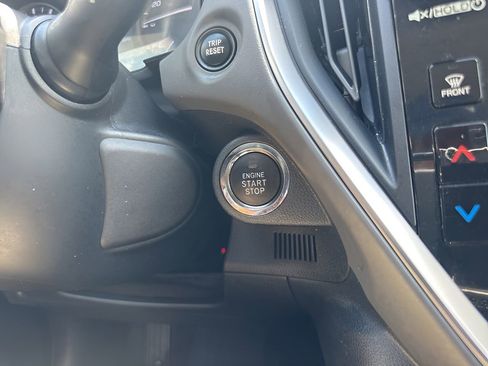 Used 2024 Subaru Crosstrek 2.0i Premium image 22