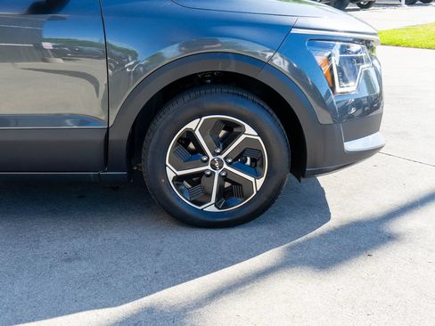 New 2026 Kia Niro EX FWD image 31