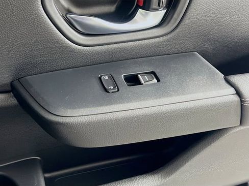 Used 2023 Honda Pilot Touring image 32