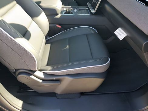 New 2026 GMC Sierra EV Elevation image 16