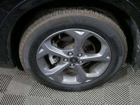 Used 2024 Ford Escape ST-Line Select w/ Tech Pack #2 image 6