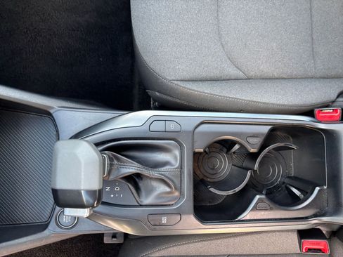 Used 2025 Kia K4 LXS FWD image 41