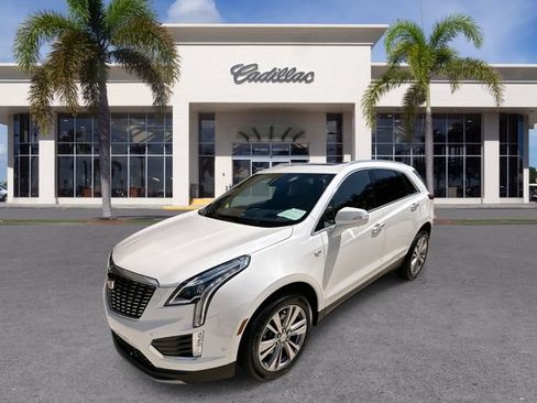 Certified 2024 Cadillac XT5 Premium Luxury w/ Technology Package FWD image 1