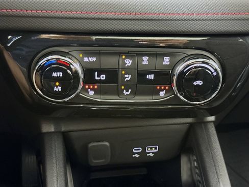 New 2026 Chevrolet TrailBlazer RS w/ Convenience Package AWD/4WD image 15
