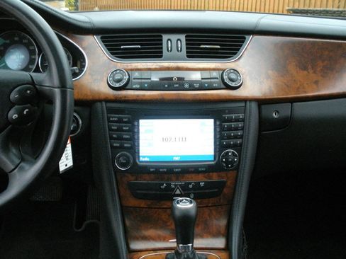 Used 2006 Mercedes-Benz CLS 500 image 33