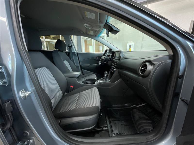 Used 2021 Hyundai Kona SEL AWD/4WD image 30