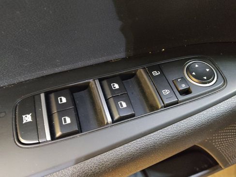 Used 2024 Kia Forte LXS w/ LXS Technology Package FWD image 27